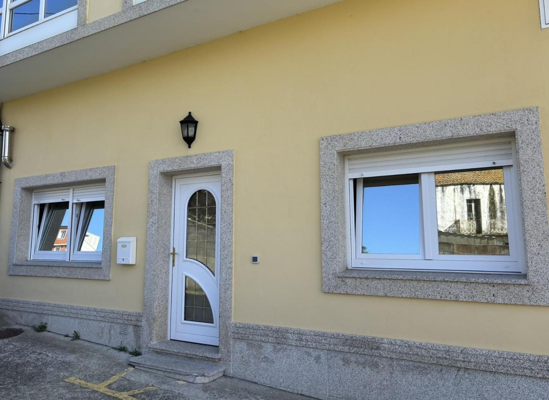 Grupo Gontad Apartamento Travesia Da Agra A Coruña Kültér fotó